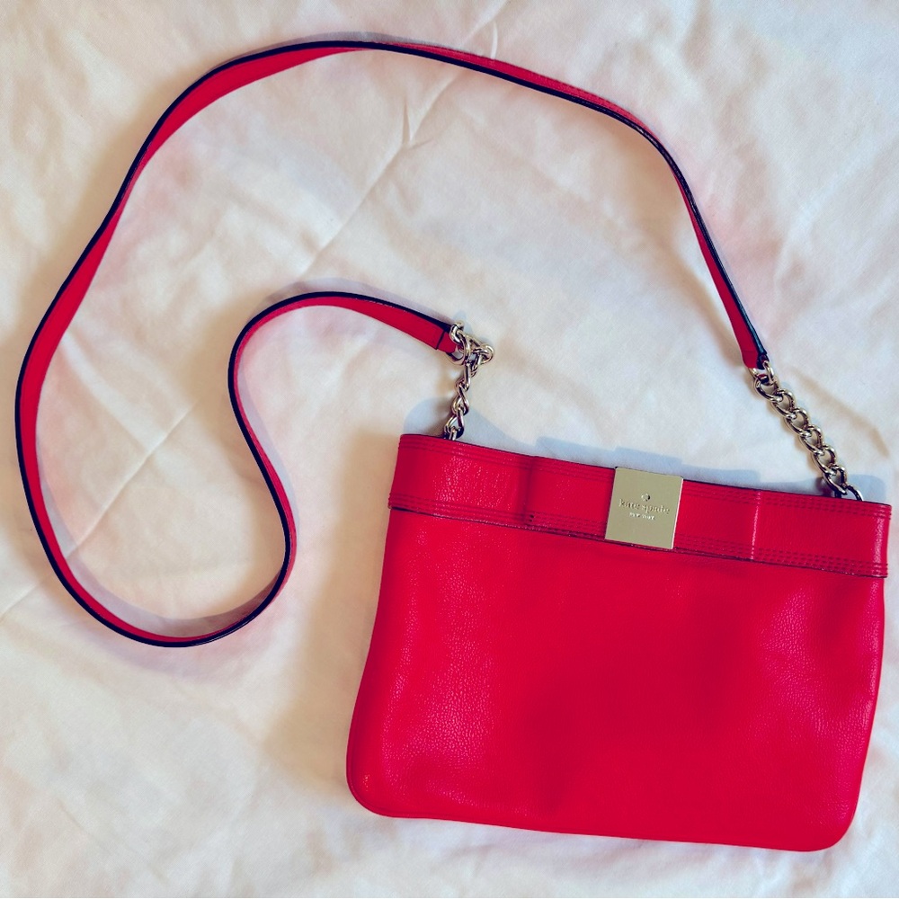 Kate Spade ♠️ crossbody; bright red